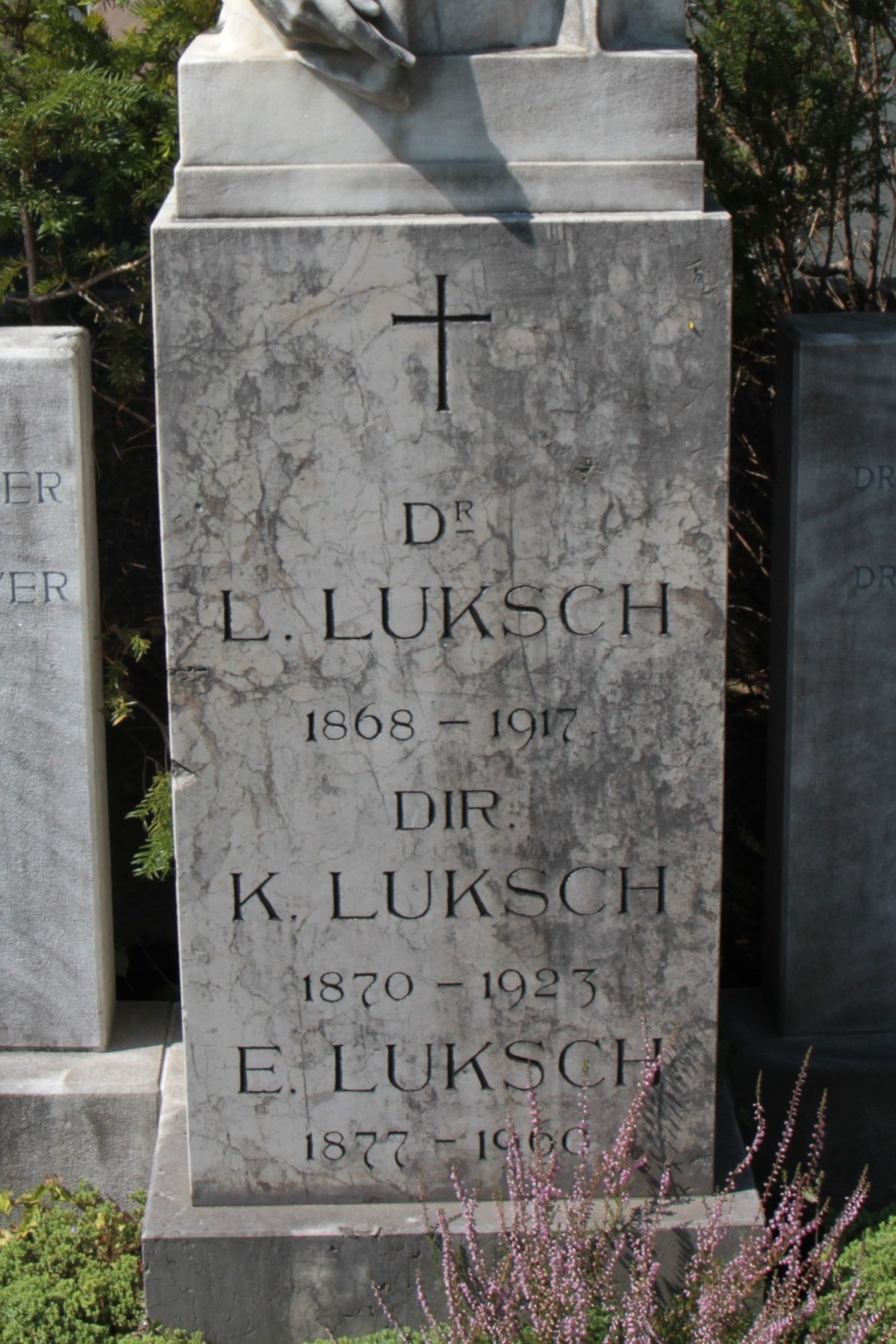 Ludwig%20Luksch%27s%20tomb%2C%20Leonhardfriedhof%2C%20Graz%20-%2004.JPG